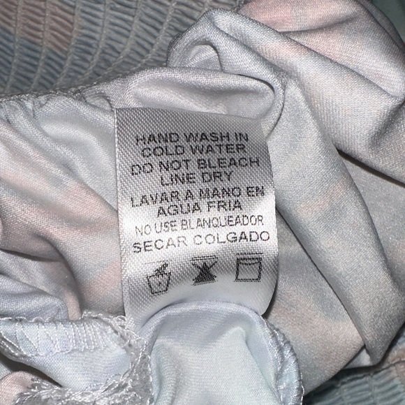 BNWT Miss Avenue Leafy Print woman’s  halter jumpsuit with waist tie size M - Picture 8 of 8